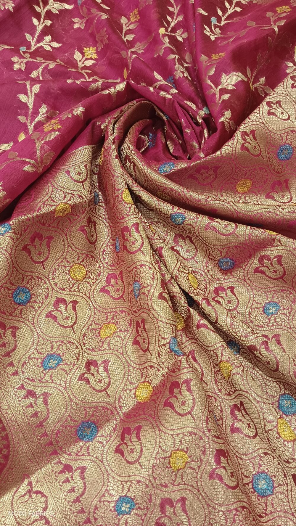Moini Fabrics - Banarasi Acrylic Jaal Saree. - Image 3