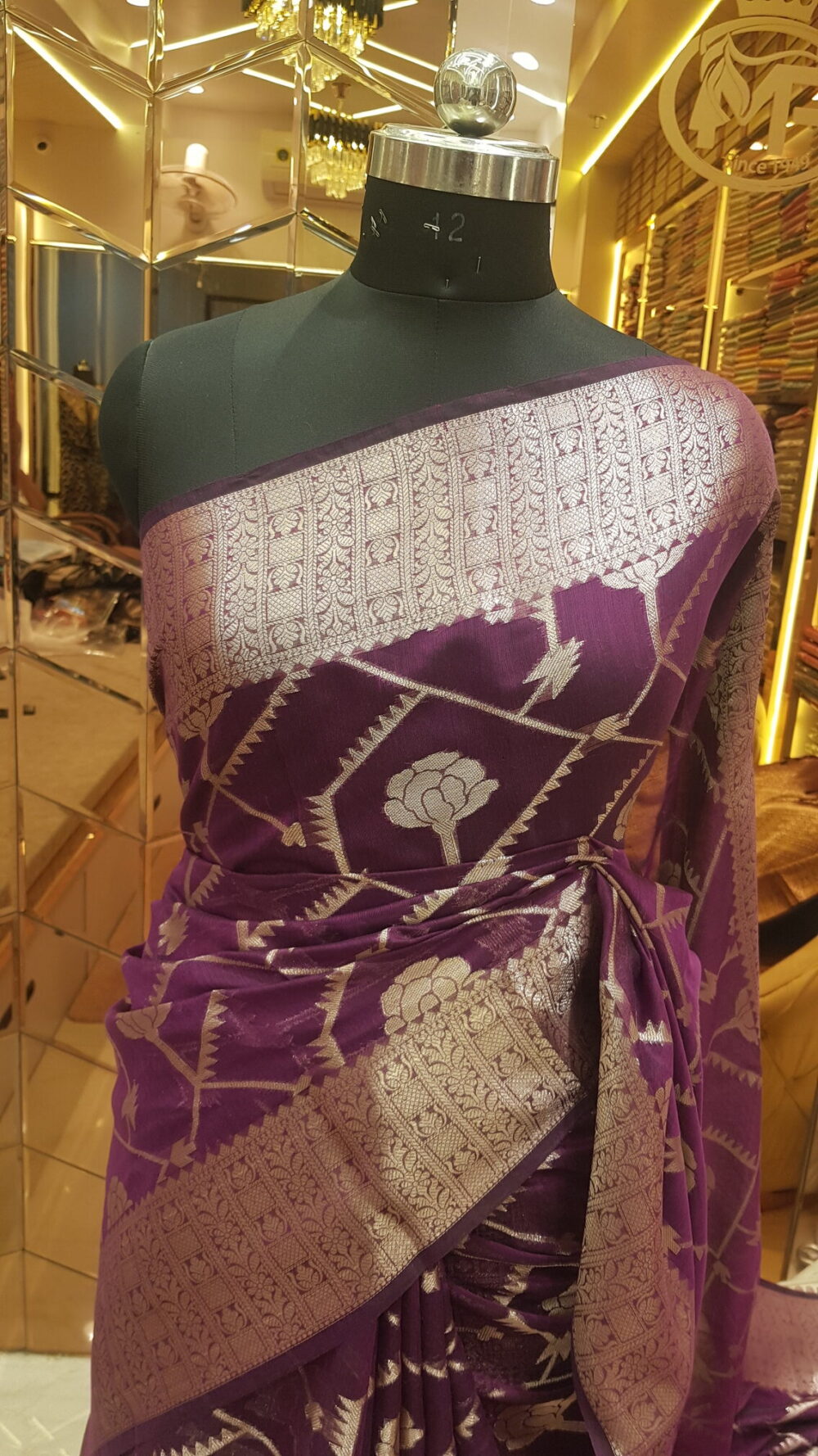 MOINI FABRICS - Banarasi Moonga Acrylic Jaal Saree. - Image 7
