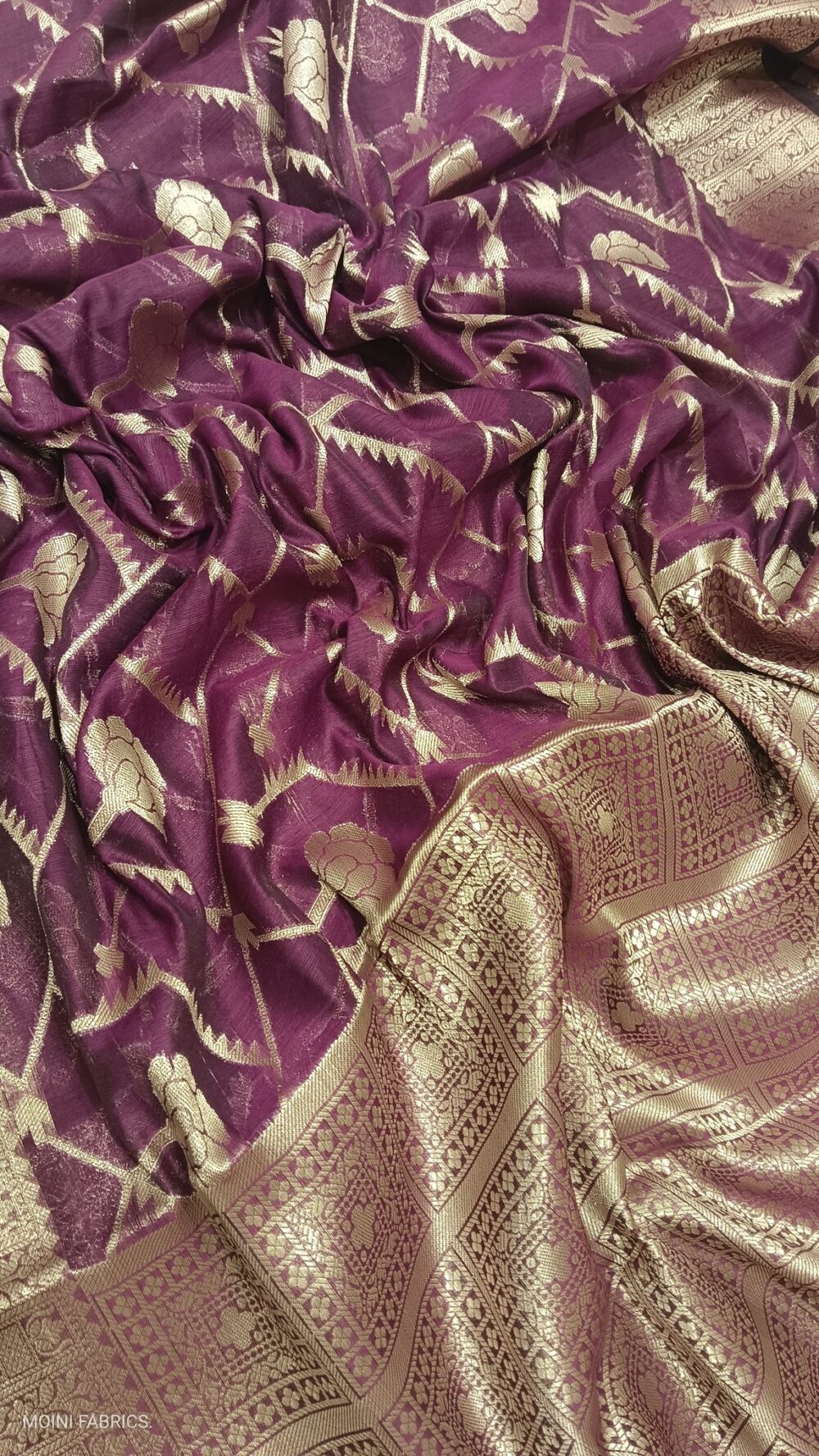 MOINI FABRICS - Banarasi Moonga Acrylic Jaal Saree. - Image 4