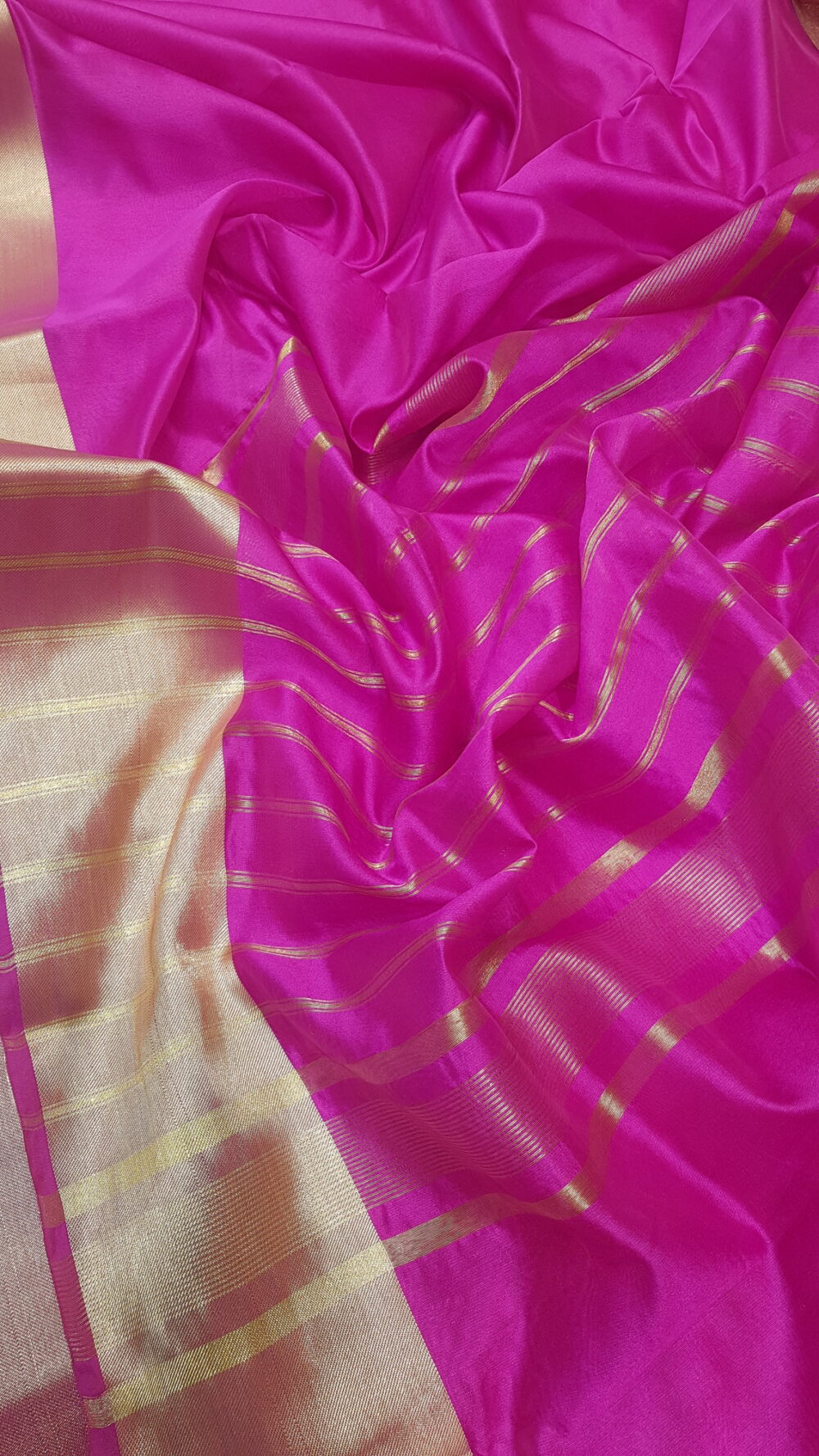 MOINI FABRICS - Banarasi Kora Plain Saree. - Image 3
