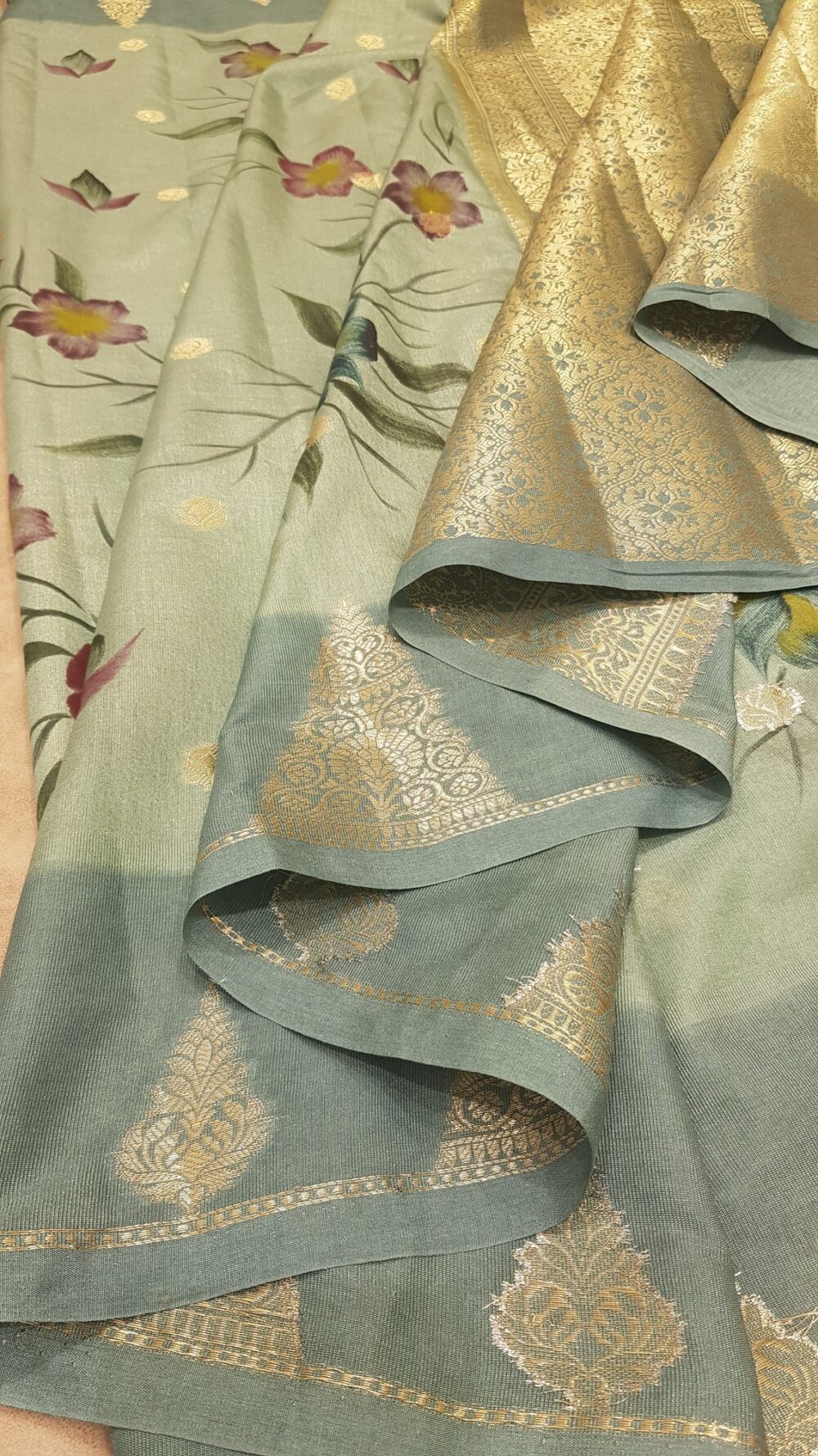 MOINI FABRICS - Banarasi Dupion Hand Brush Print Saree. - Image 3