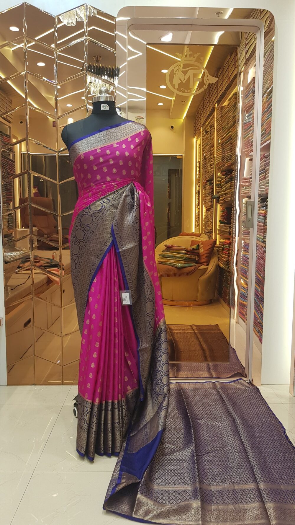 MOINI FABRICS - Banarasi Georgette Contrast Buti Saree.