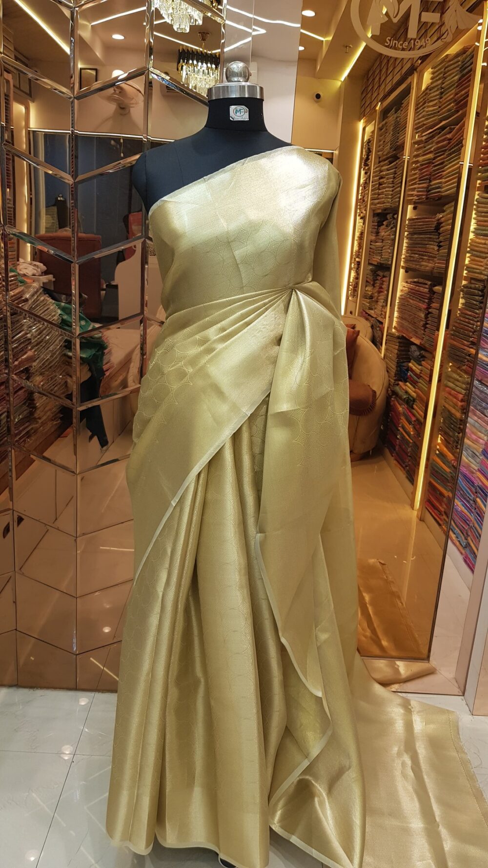 MOINI FABRICS - Banarasi Tissue Tanchoi Saree.