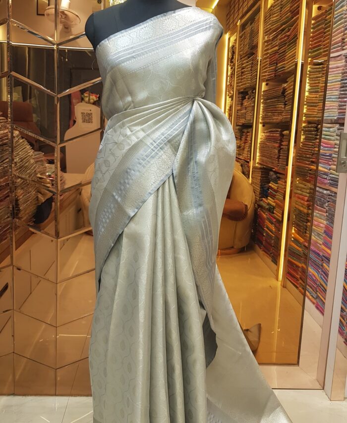 MOINI FABRICS - Banarasi Tissue Tanchoi Saree.