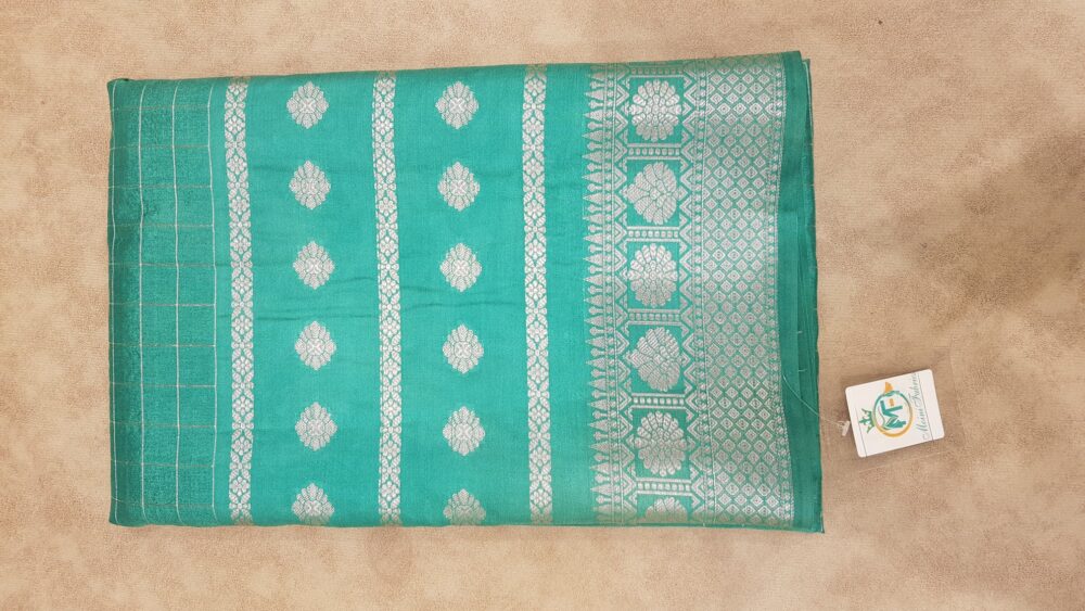MOINI FABRICS - Banarasi Viscos Check Saree. - Image 7