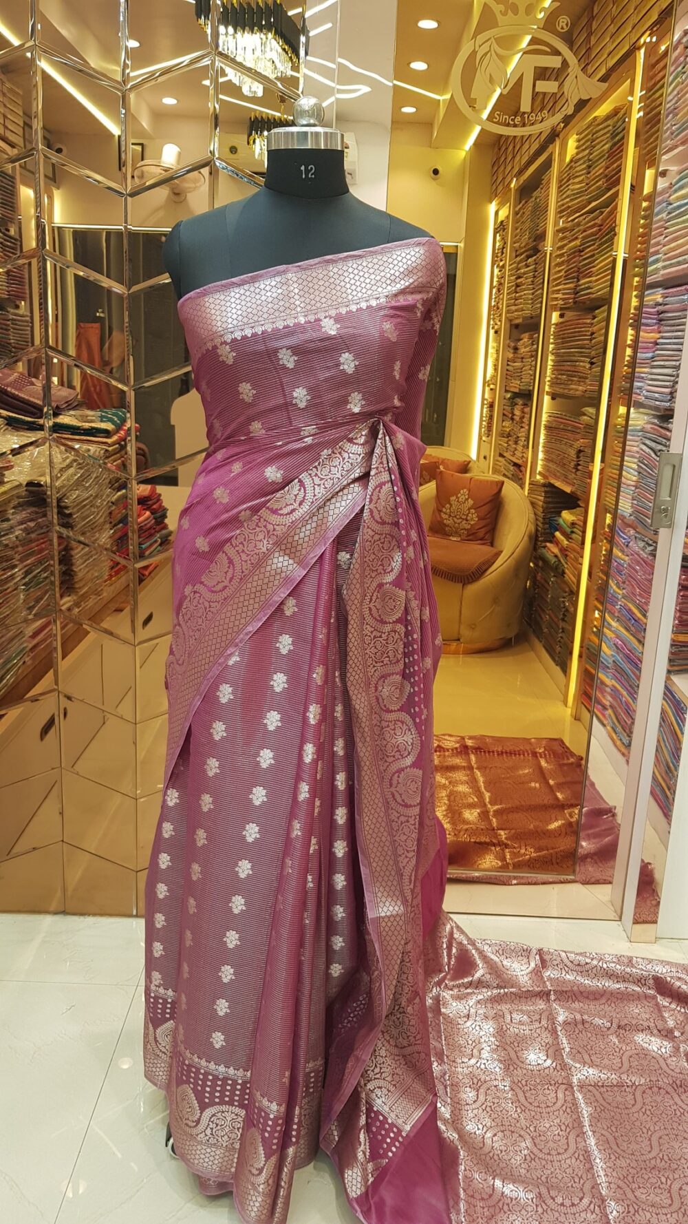 MOINI FABRICS - Banarasi Raw Silk Buti Saree.