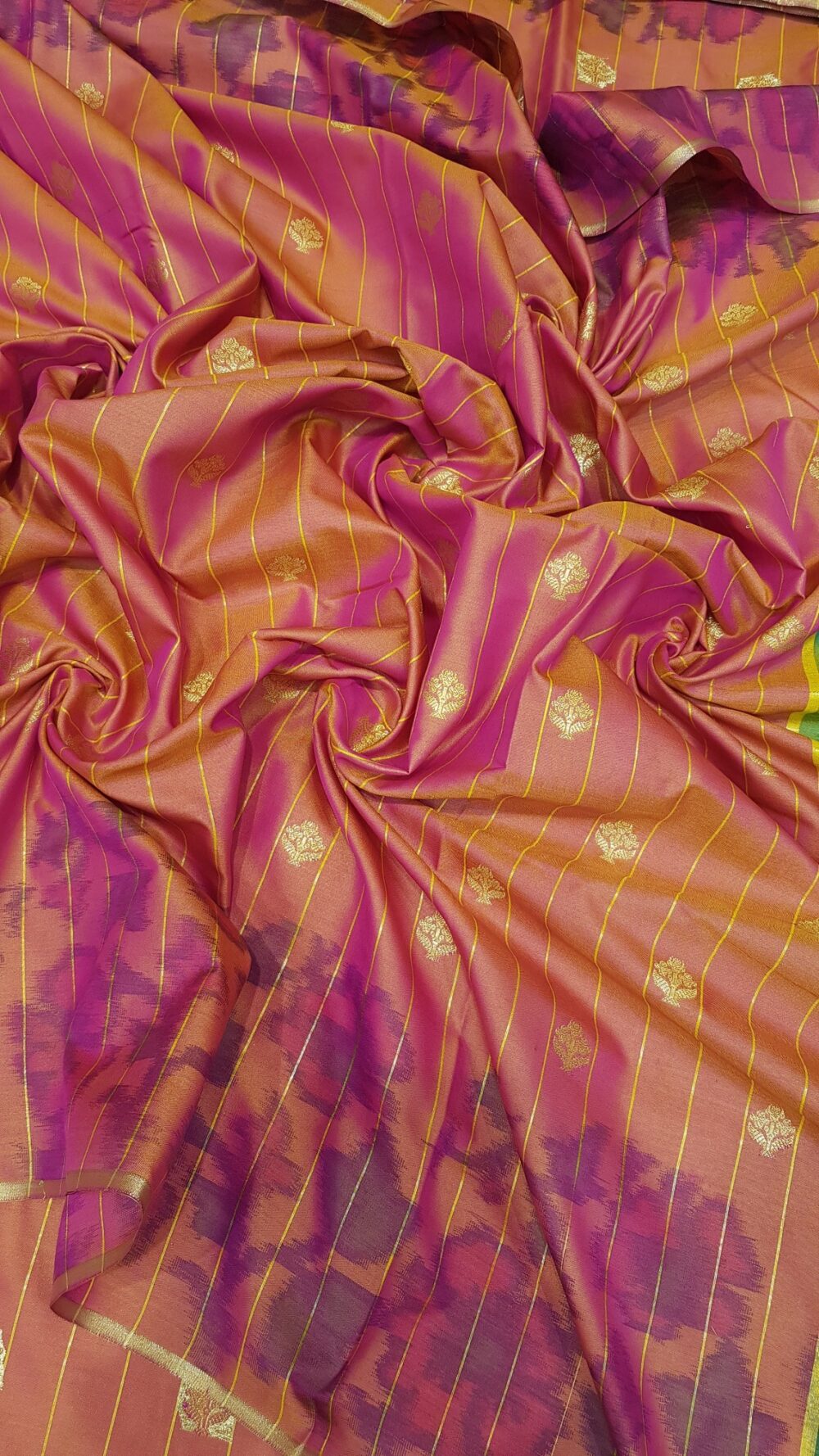 MOINI FABRICS - Banarasi Katan Buti Digital Print Saree. - Image 3